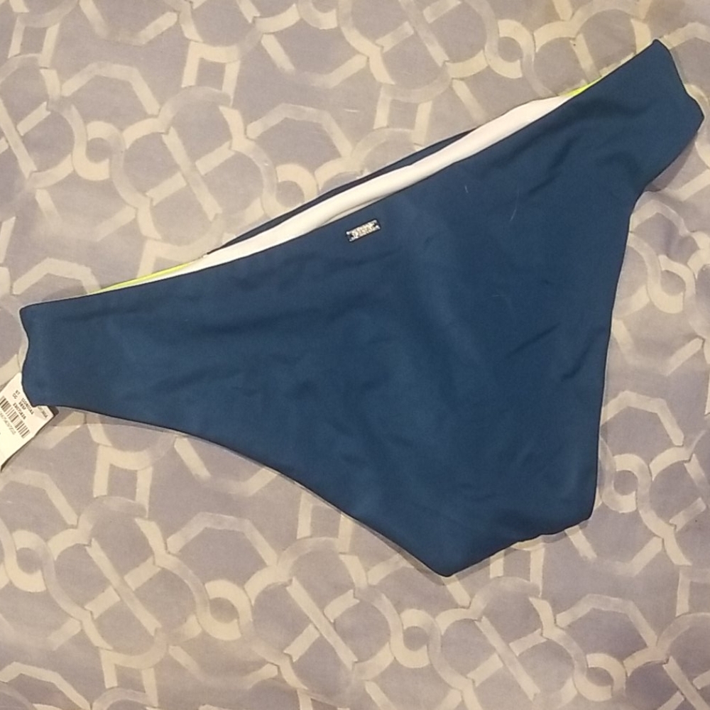 🆕️3/$22 VS PINK Cheeky bikini Bottoms S - Picture 4 of 8